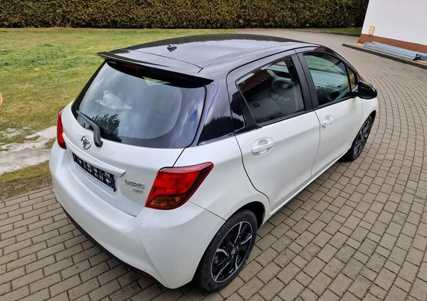 Toyota Yaris cena 54900 przebieg: 37000, rok produkcji 2016 z Łęknica małe 436